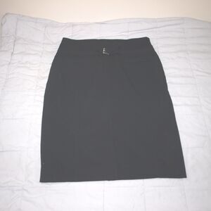 Worthington Women’s Size 18 Black A-Line Skirt Career Wear Knee Length